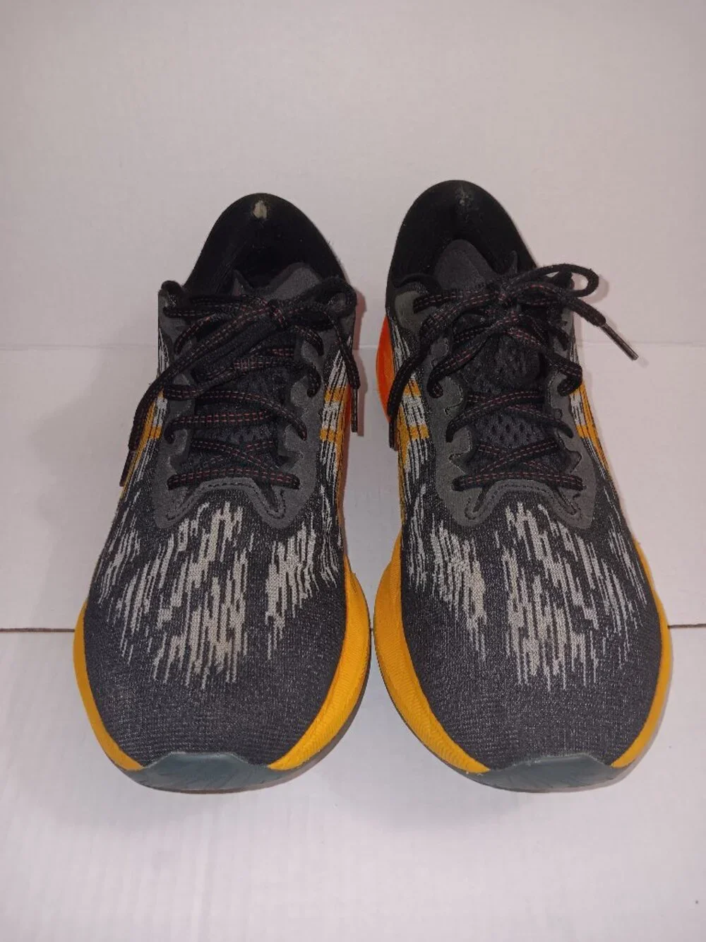 ASICS NOVABLAST 3 WALKING/RUNNING SNEAKERS MEN'S SIZE 12